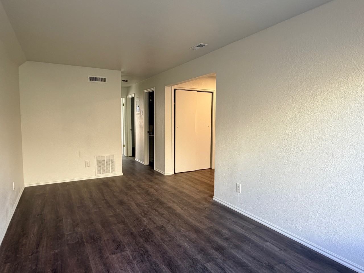 215 S 1400 W #215 - Photo 2 of 7