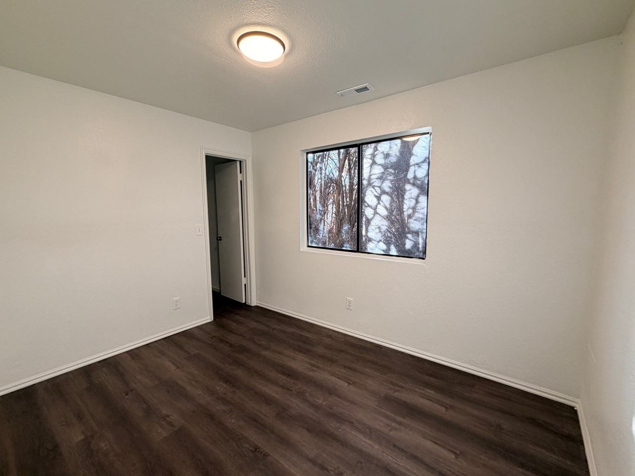 215 S 1400 W #215 - Photo 5 of 7