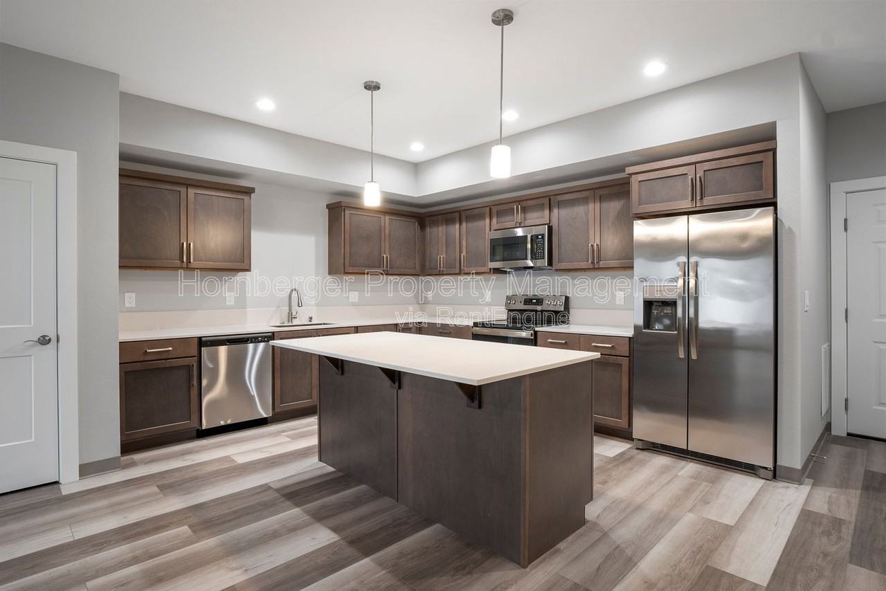 1603 N Manifold Ln - Photo 4 of 26