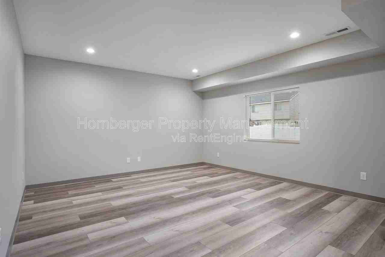 1603 N Manifold Ln - Photo 5 of 26