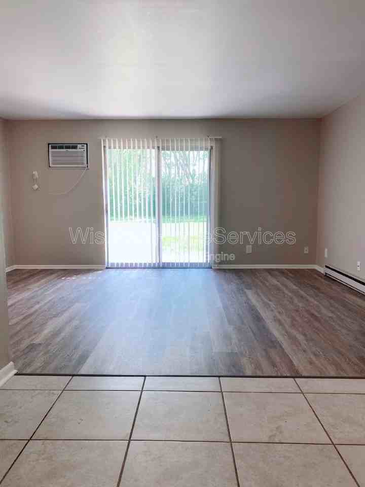 202 N Charleston Blvd #2 - Photo 7 of 19