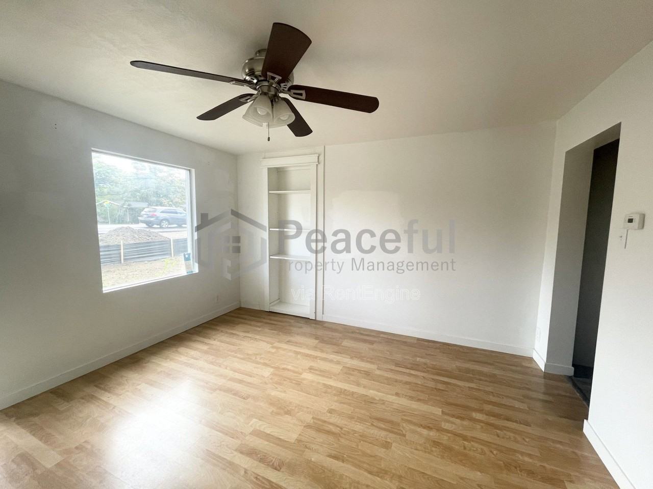 4326 S 900 E - Photo 5 of 10