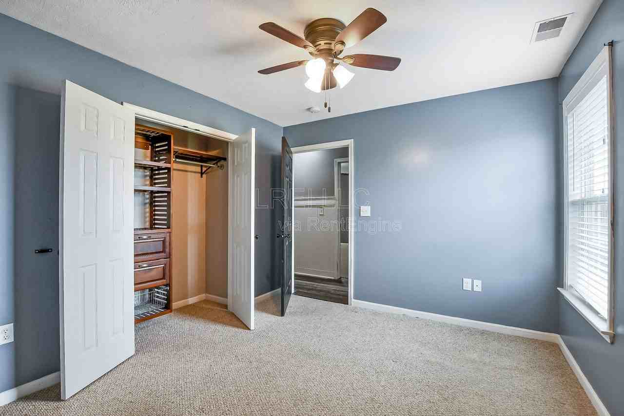 697 Red Hill Rd - Photo 6 of 13