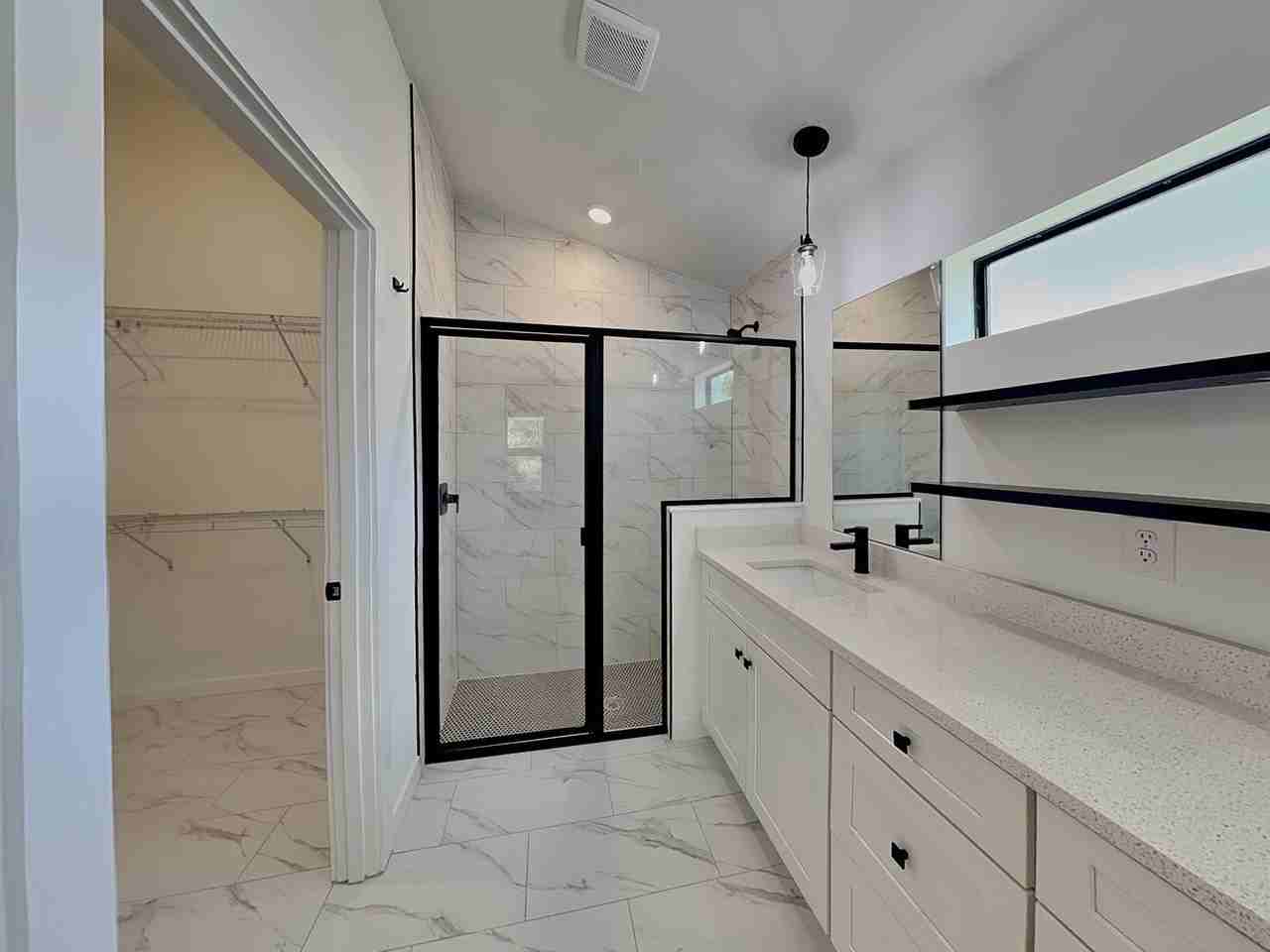 1217 Clayton Ave - Photo 7 of 15