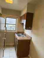 featured image of 417 N Wall St #2