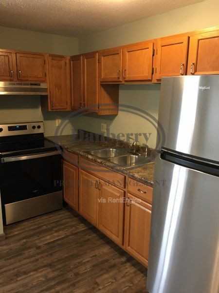 319 Frazer St #E - Photo 2 of 14