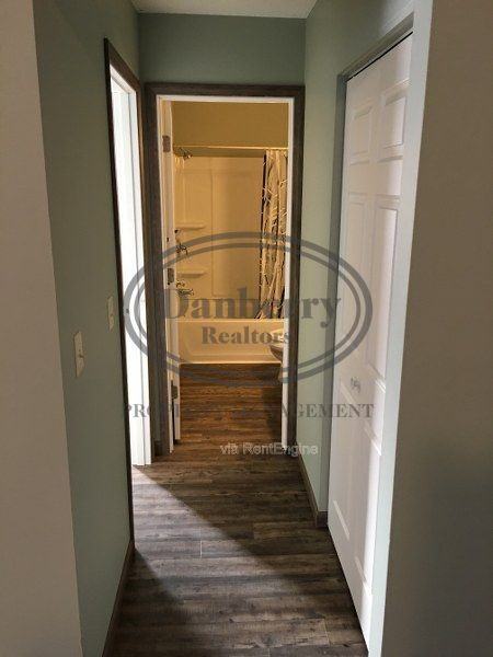 319 Frazer St #E - Photo 7 of 14