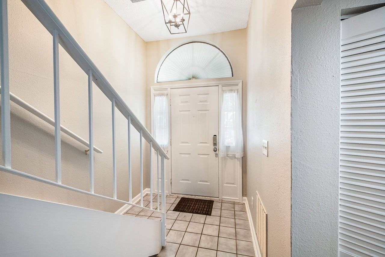 7811 Falcon Rest Cir #1 - Photo 4 of 50