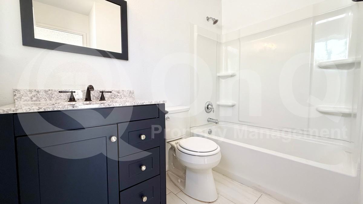 850 S River Dr #1084 - Photo 7 of 27