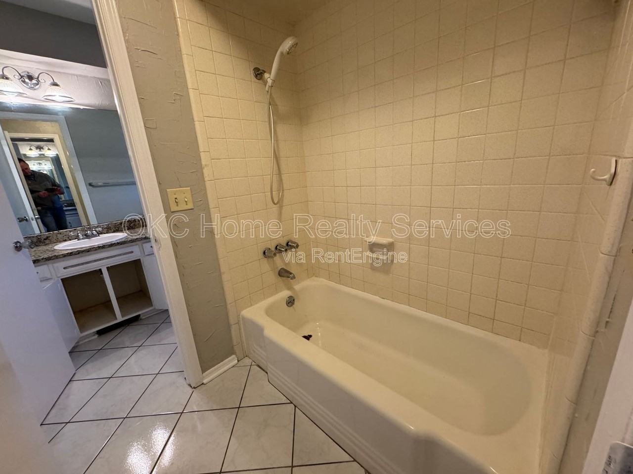 3512 Willow Springs Dr - Photo 7 of 11