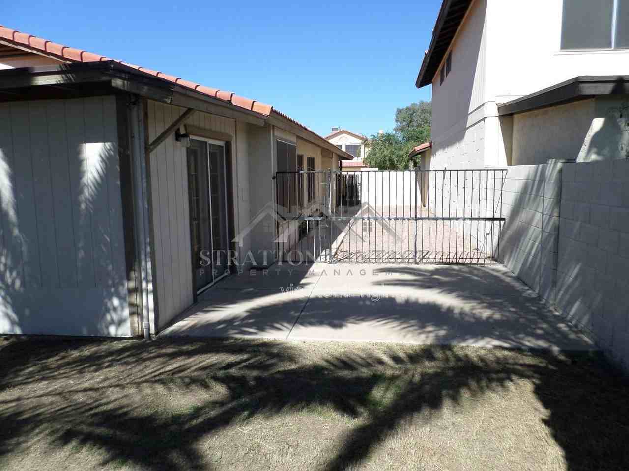 4933 W Evans Dr - Photo 6 of 11