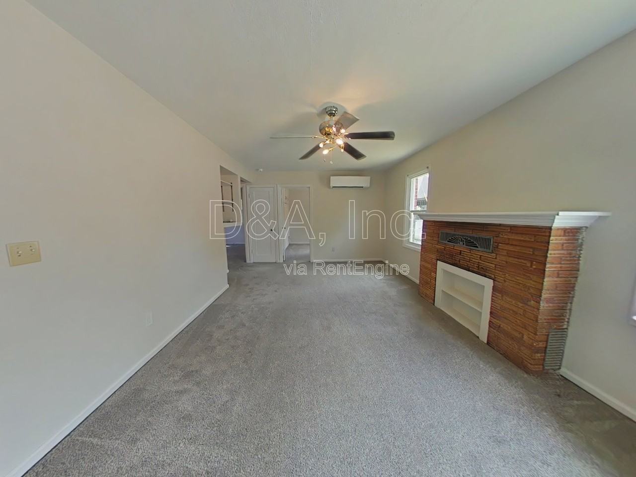 2012 Nw Tyler Ave - Photo 2 of 9