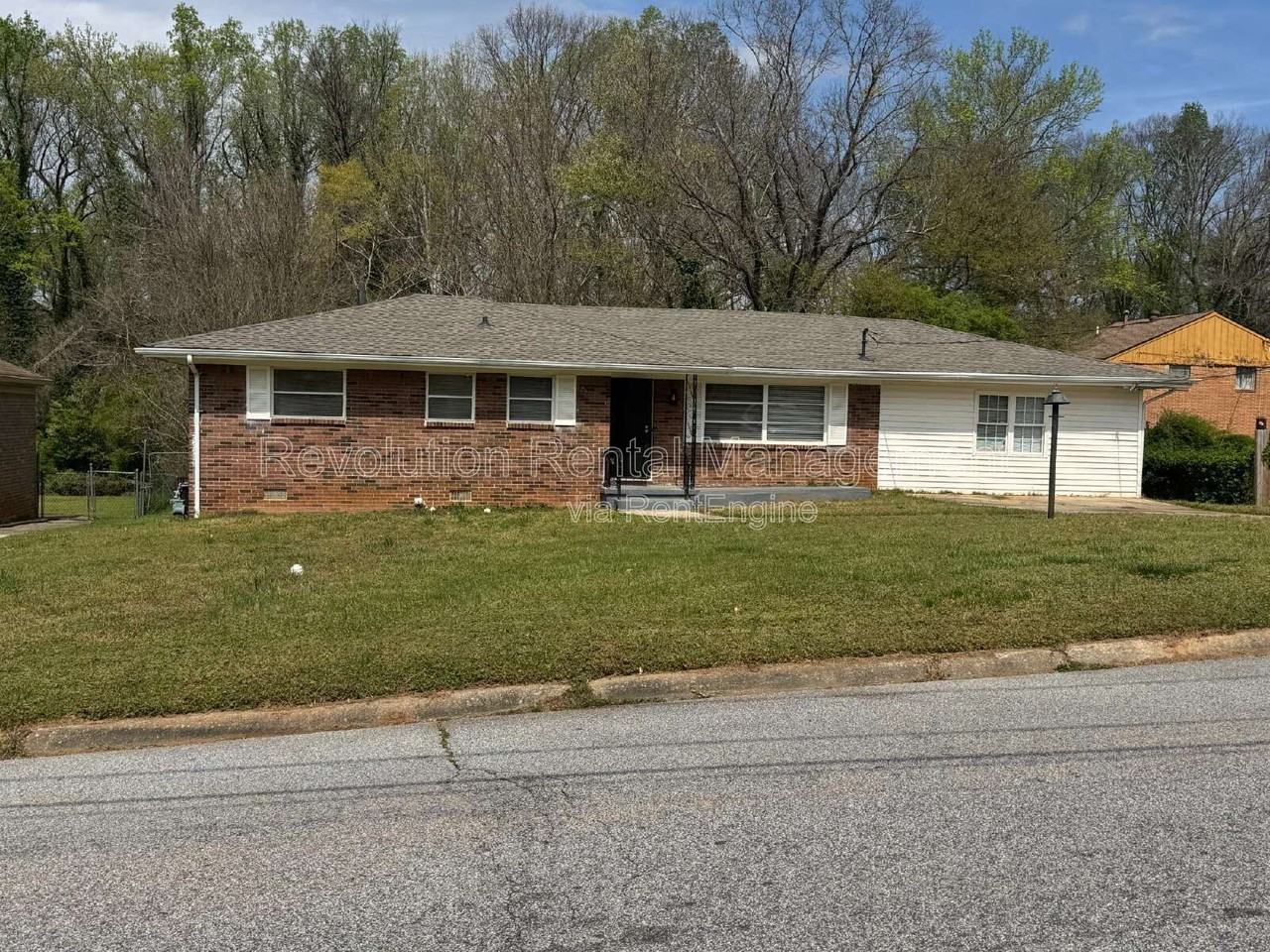 4010 Emerald Lake Dr