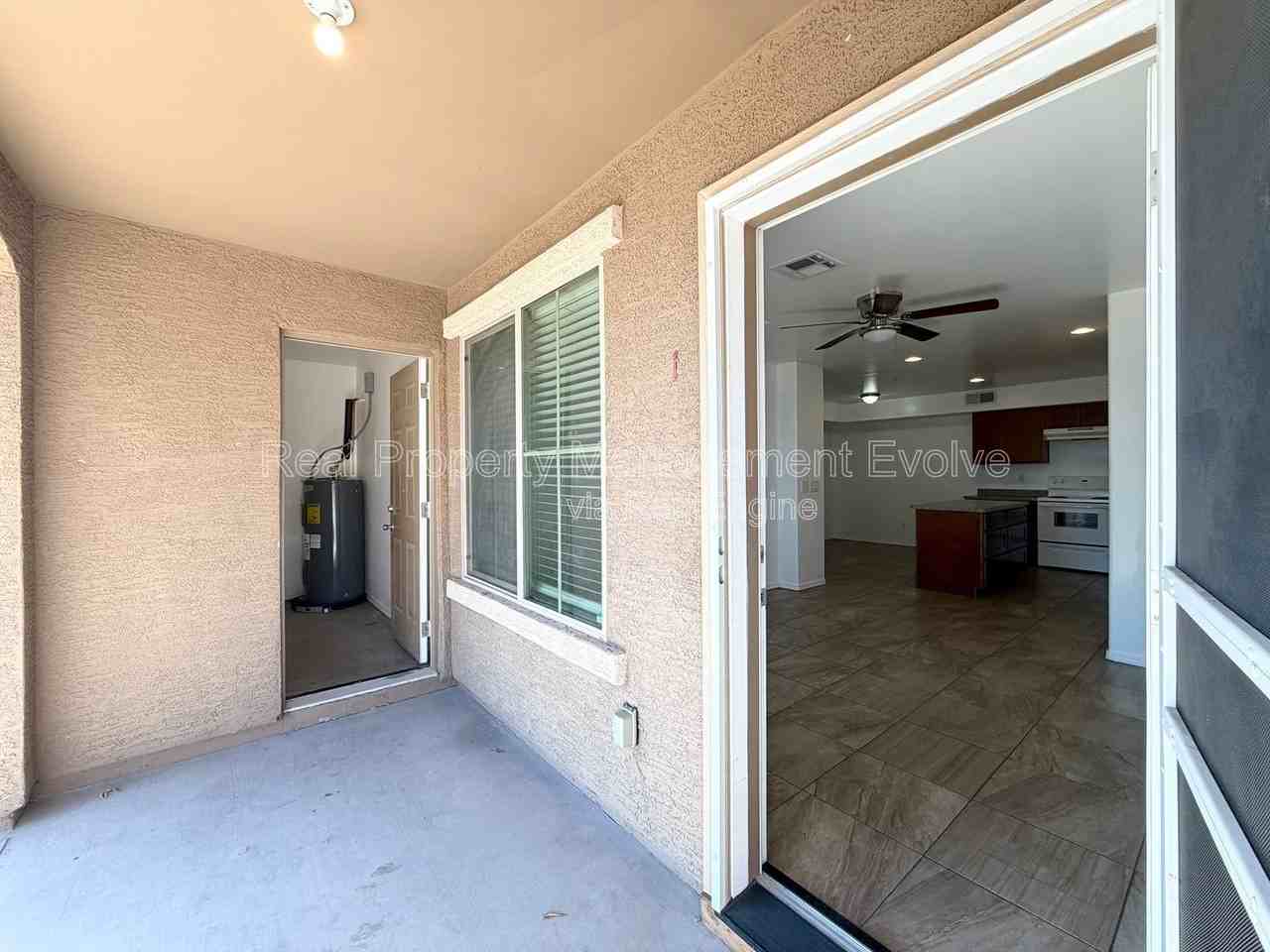 10402 N 9th Ave #1 - Photo 3 of 21