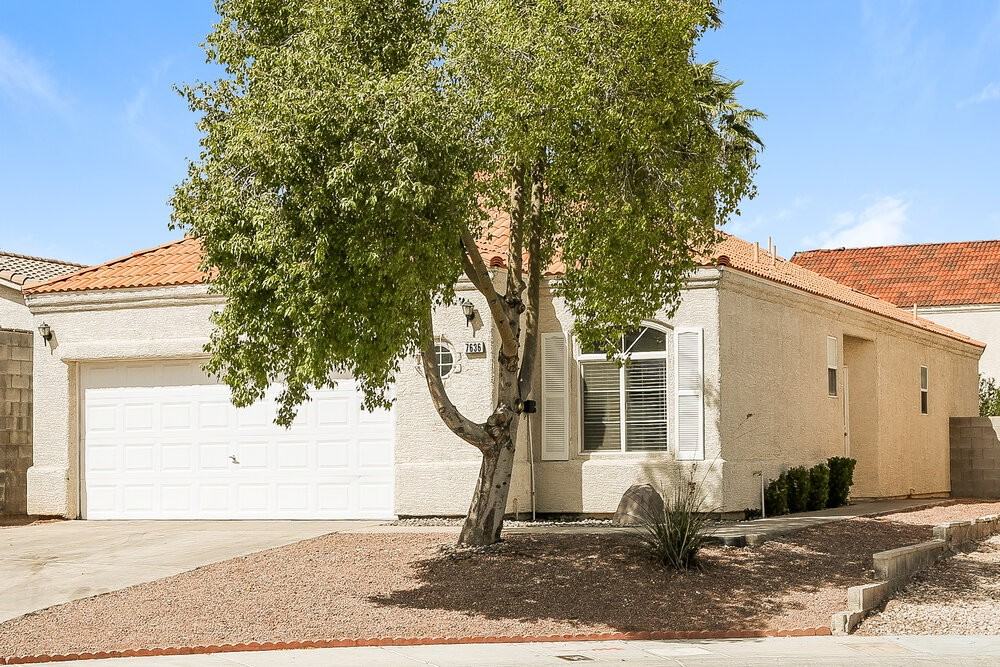 7636 Adornment Ct - Photo 3 of 16