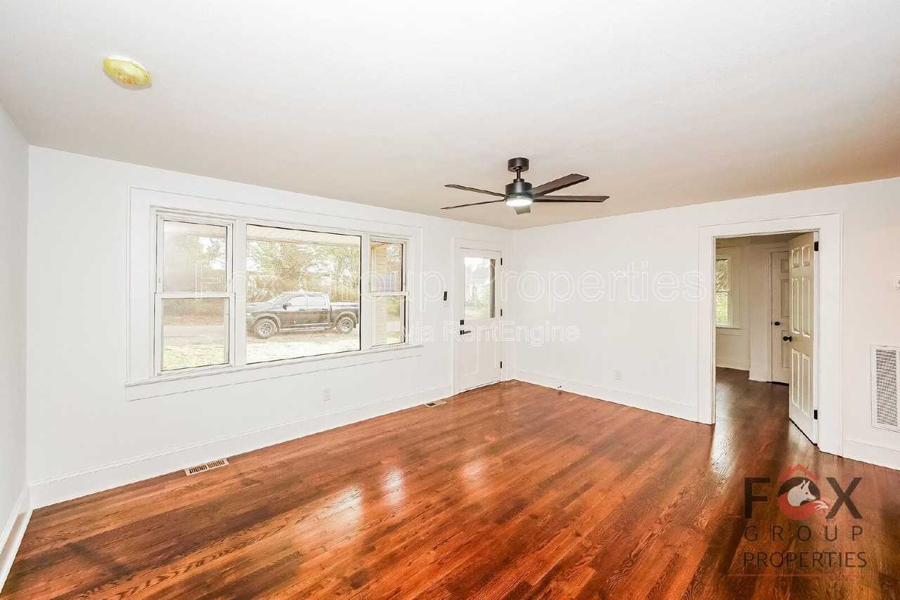 1522 7th Avenue Dr Sw - Photo 5 of 17