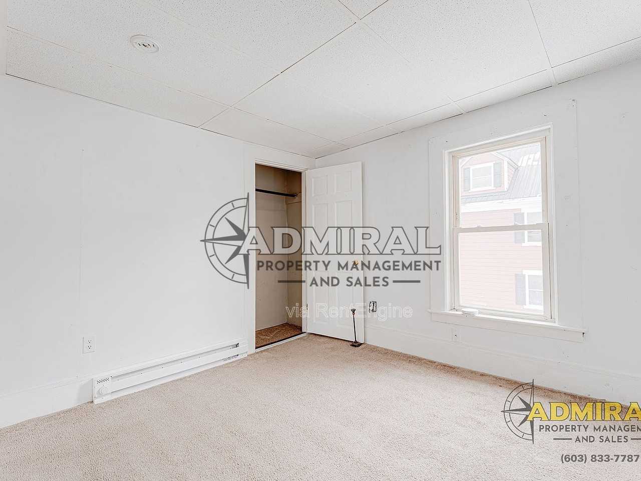 29 Beech St #B - Photo 2 of 11