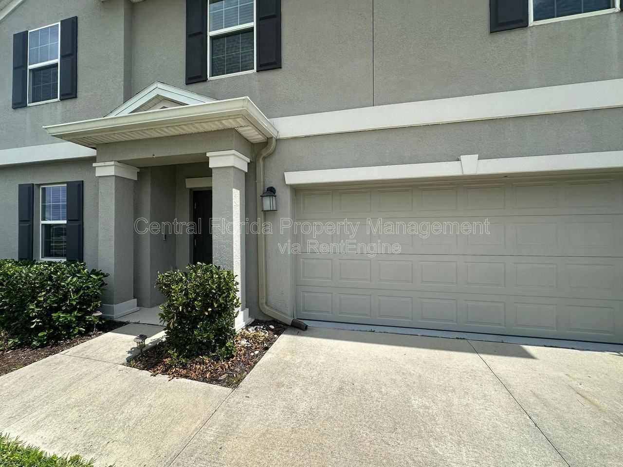 373 Pineywoods St - Photo 4 of 34