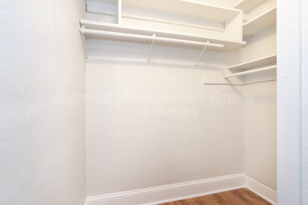 612 S Park Ave #2 - Photo 7 of 17