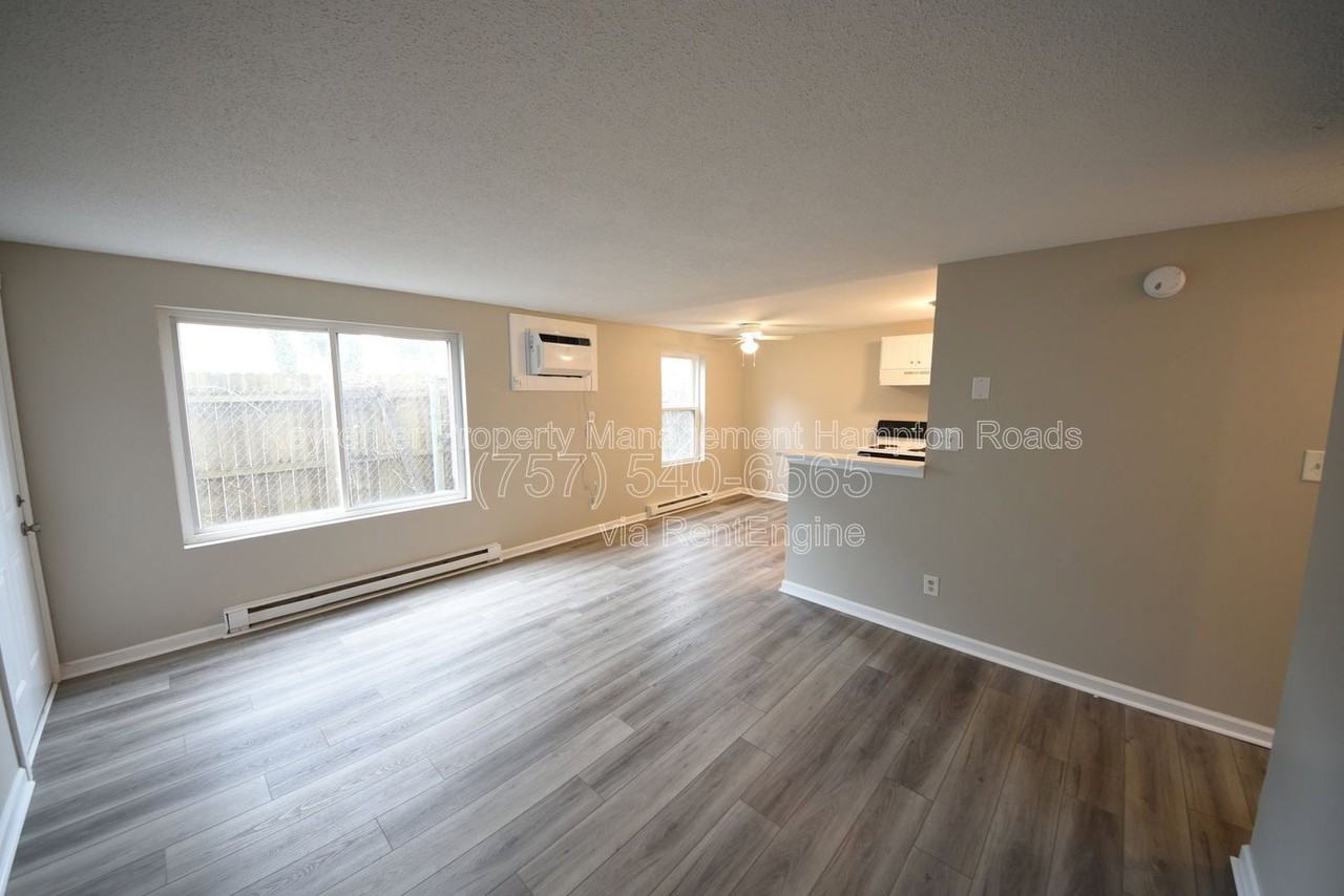 6249 Alexander St #A - Photo 5 of 25