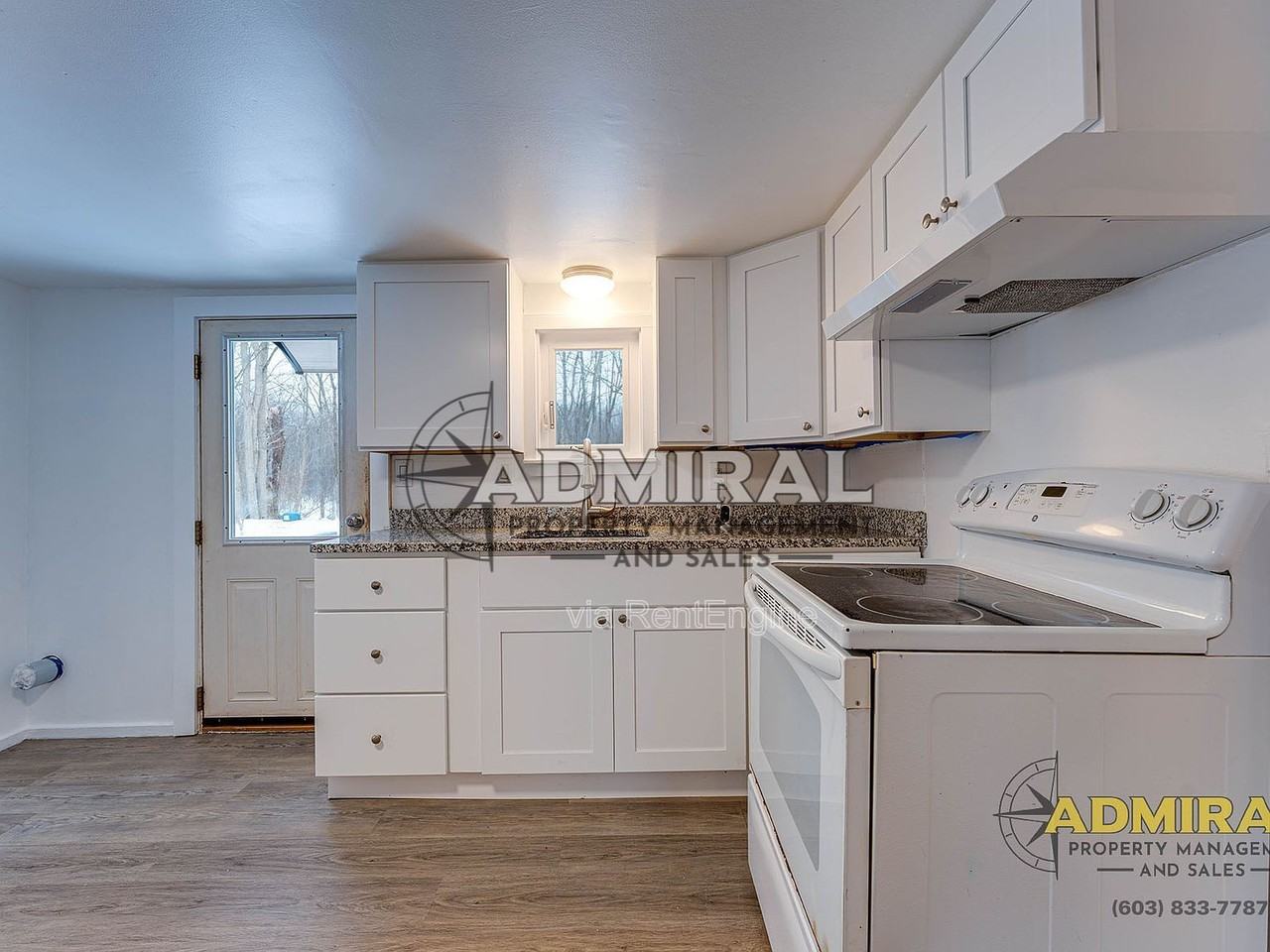 6 Dora Dr #B - Photo 4 of 14