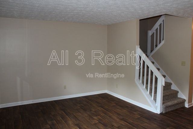 195 Meadowbrook Ct #B - Photo 7 of 23