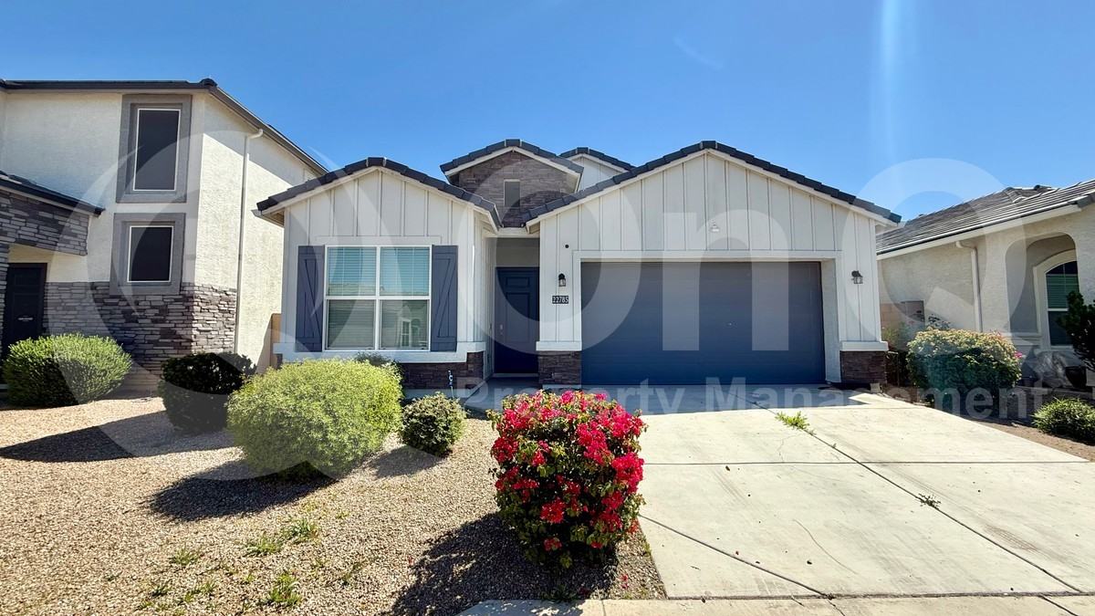 22785 N Diamond Dr - Photo 3 of 24