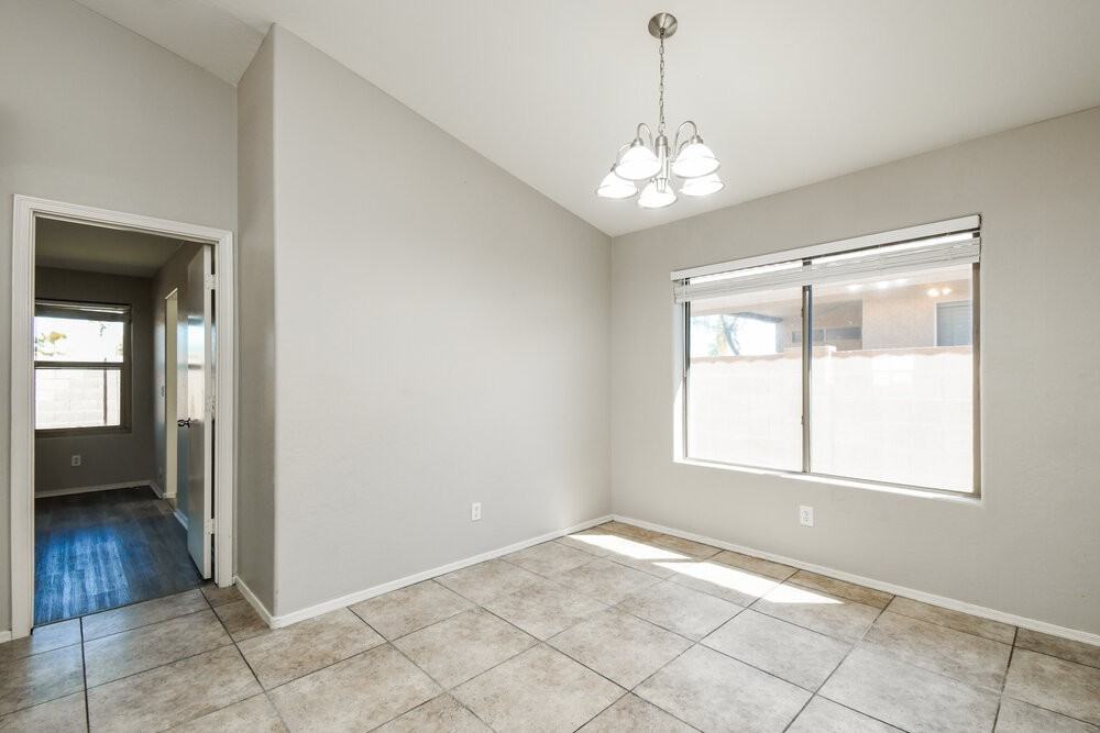 3879 S Conestoga Rd - Photo 7 of 16