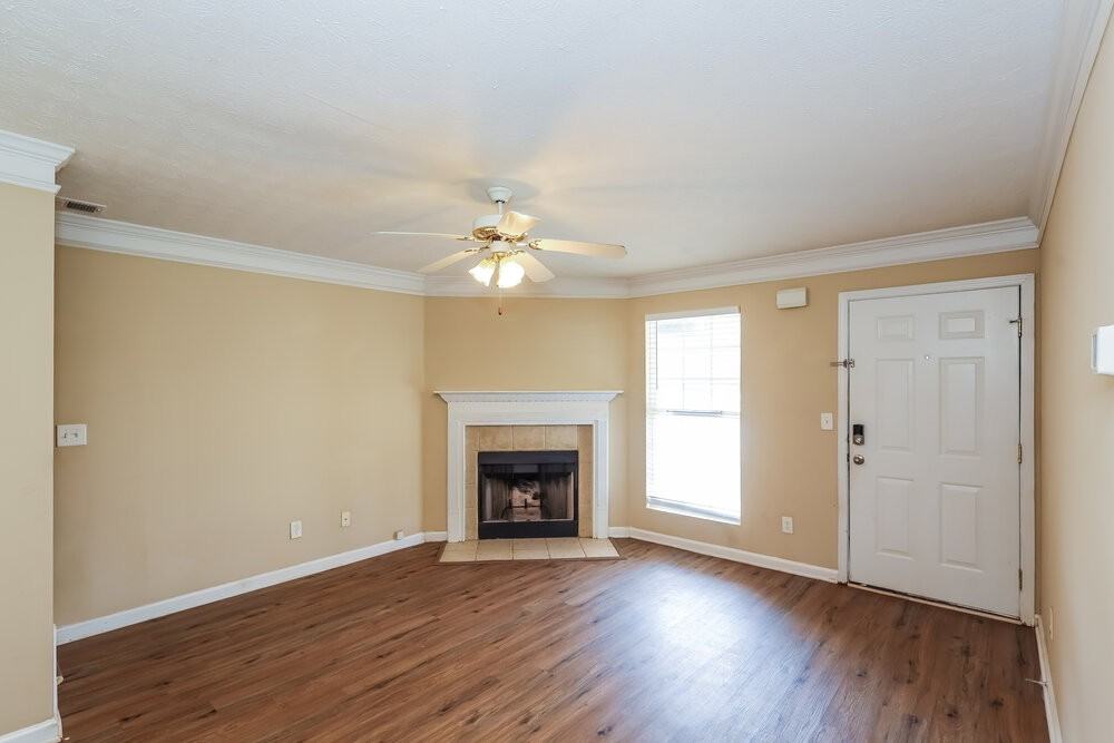 10 Carey Ct - Photo 4 of 17