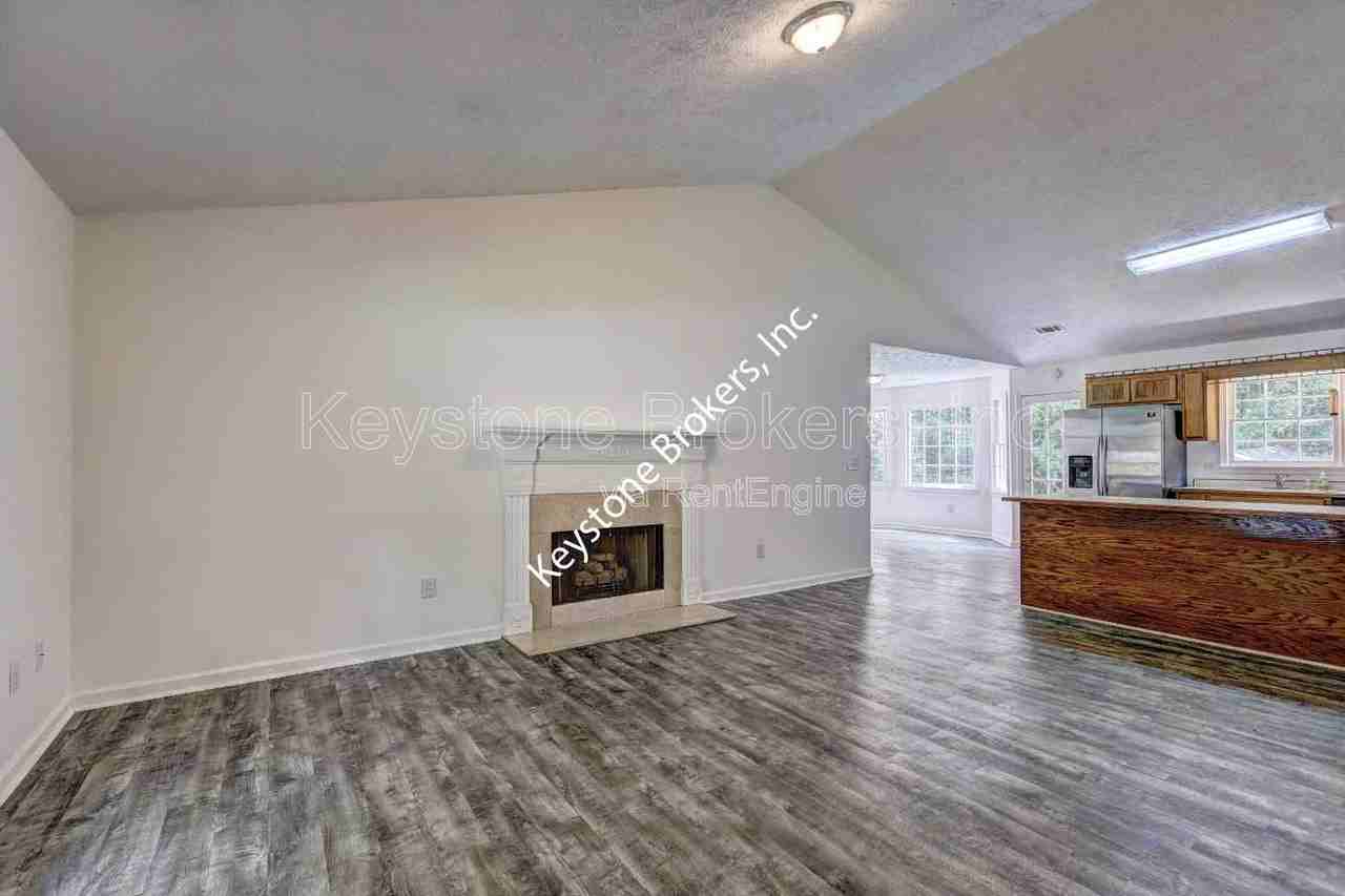 9166 Tara Dr Sw - Photo 3 of 13