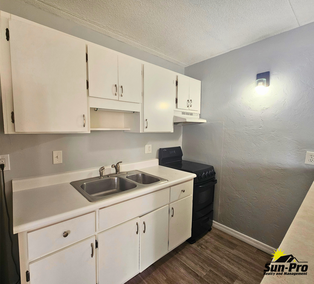 515 Silver Beach Ave #5 - Photo 7 of 15