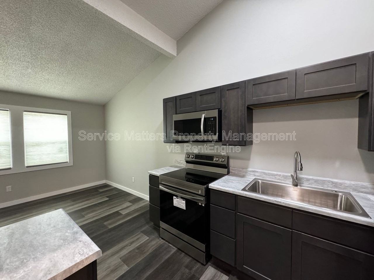 481 N Fairfield Dr #C - Photo 5 of 14