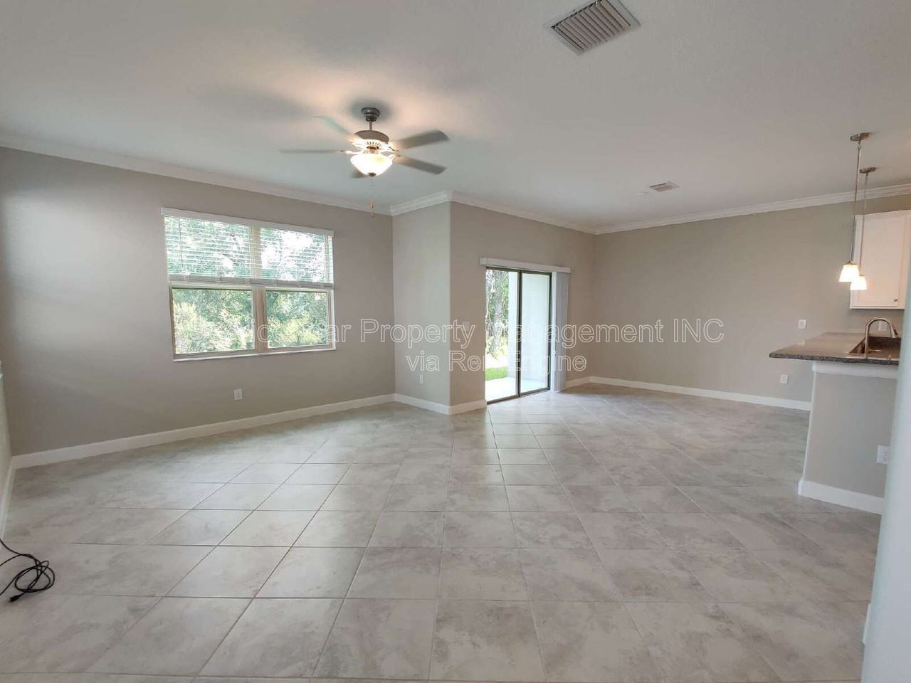 23264 Willow Glen Way - Photo 7 of 27