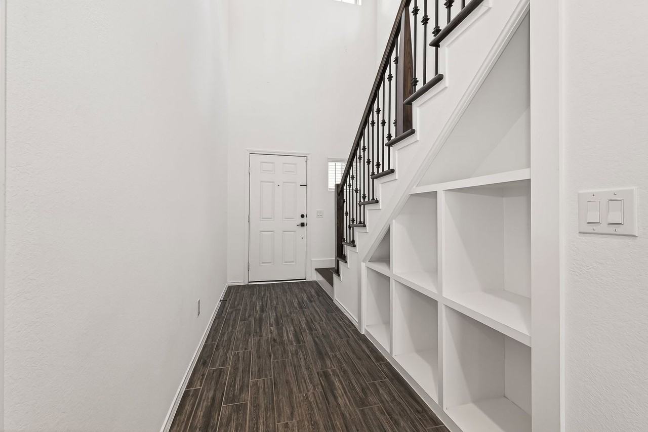 5122 Emma Frst St - Photo 7 of 50