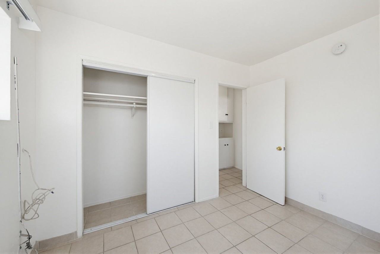 1224 S Normandie Ave #2 - Photo 7 of 17