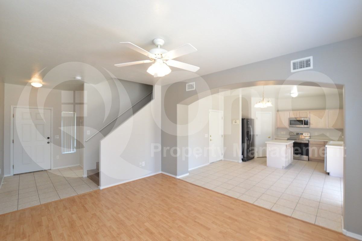 3918 W Arlington Cir - Photo 7 of 22