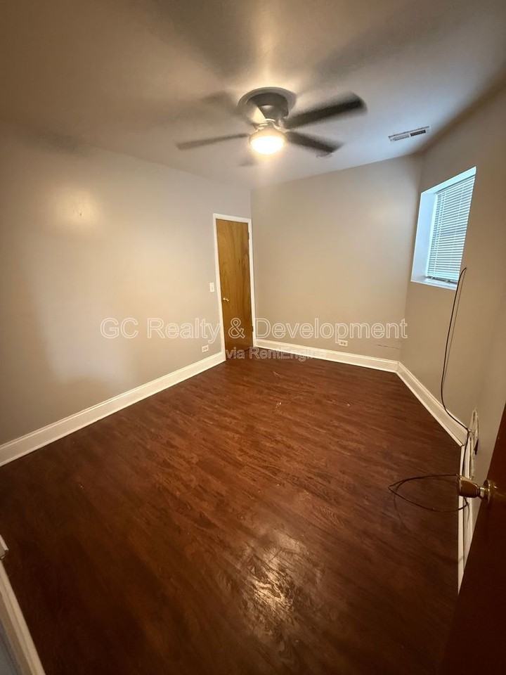 3304 W Fulton Blvd #B - Photo 4 of 6