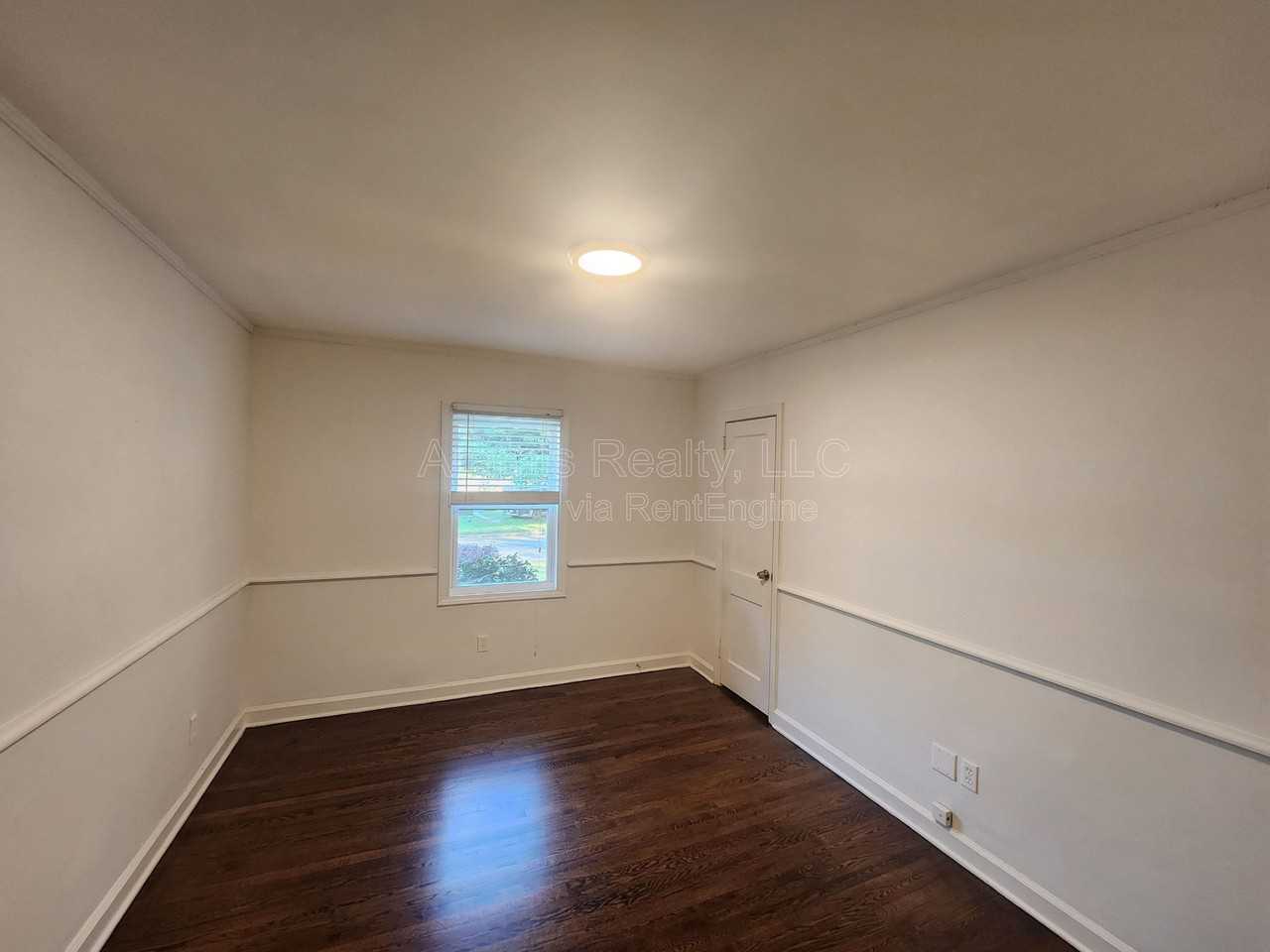 3545 Orchard St - Photo 6 of 13