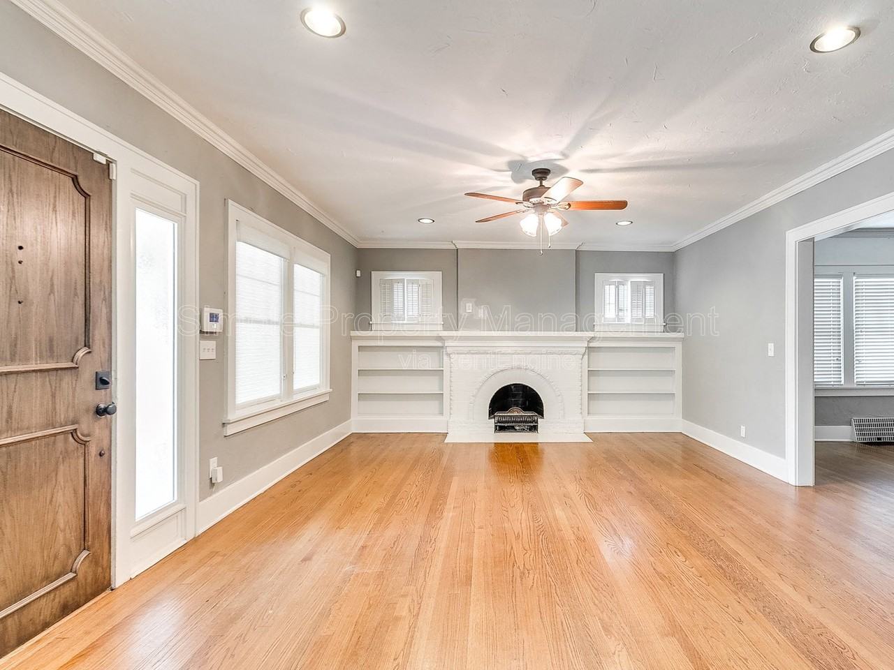 2005 Nw 18th St - Photo 2 of 24