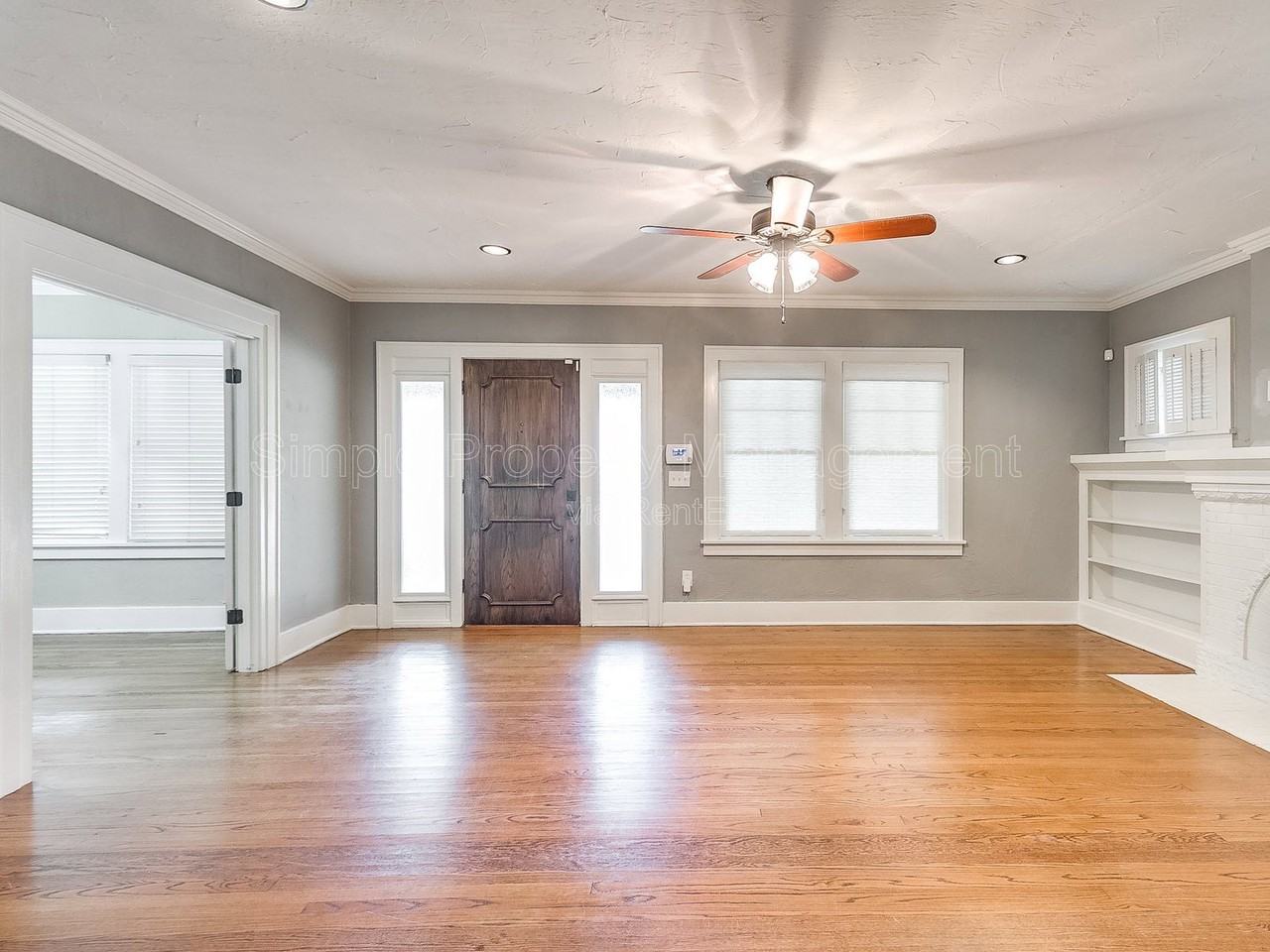 2005 Nw 18th St - Photo 3 of 24