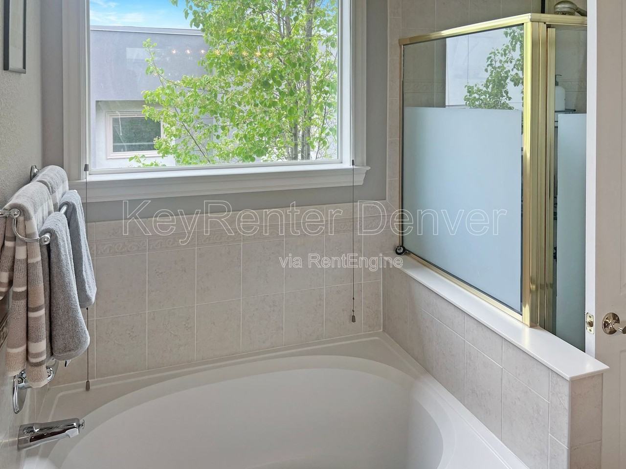 1735 N Ogden St #301 - Photo 3 of 22