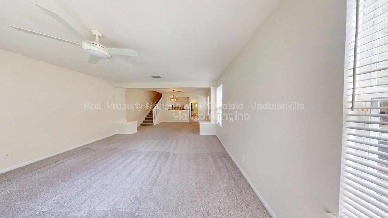 8498 Climbing Ivy Trl S - Photo 6 of 38