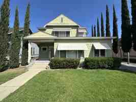 featured image of 910 N Park Ave #3