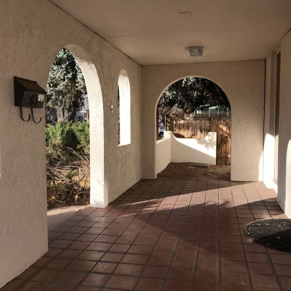 1536 Peterson St - Photo 4 of 20