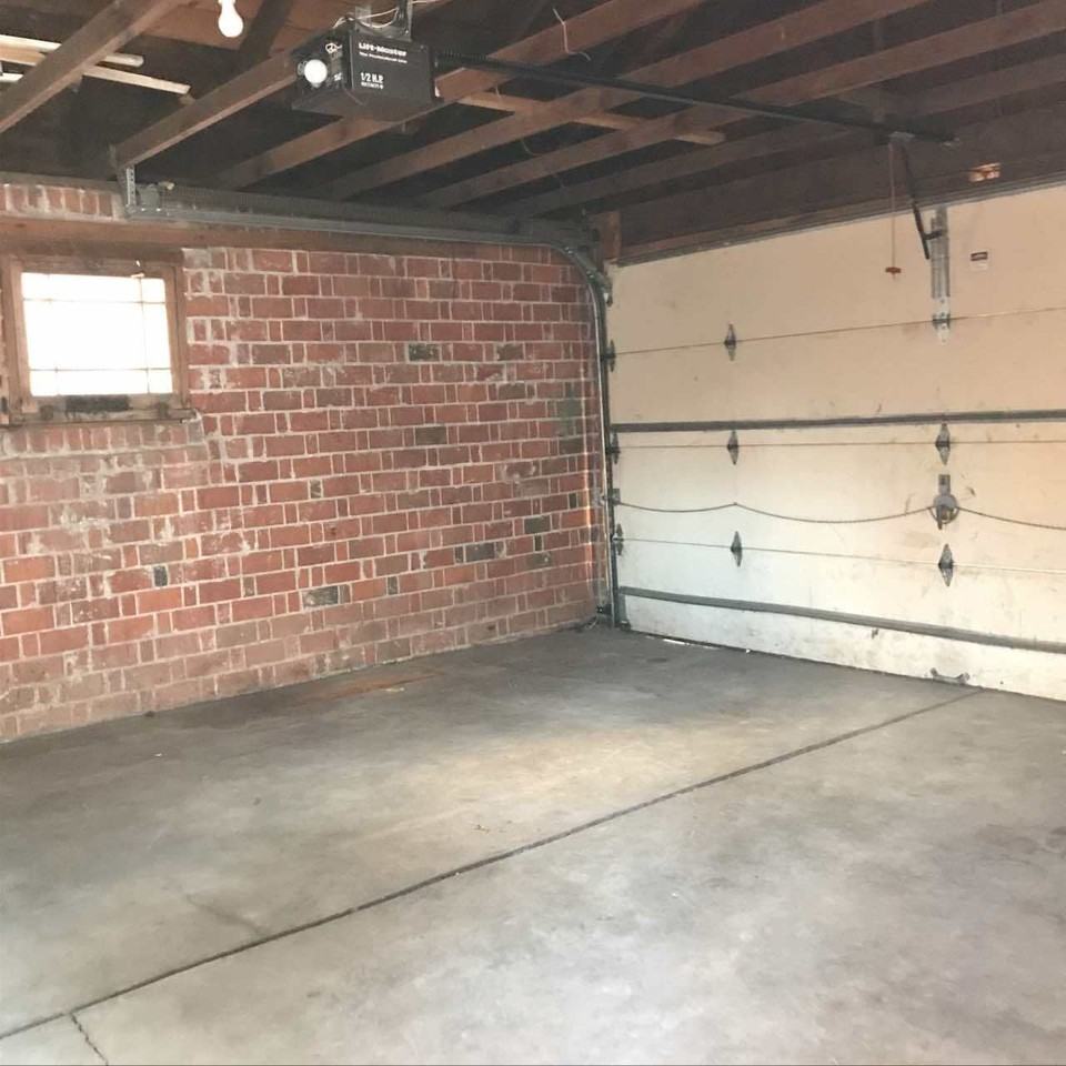 1536 Peterson St - Photo 6 of 20