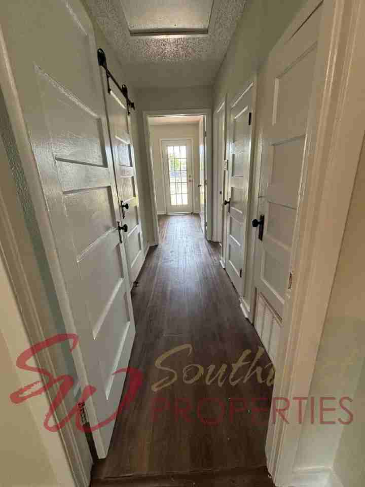 259 S Paddock St - Photo 6 of 9