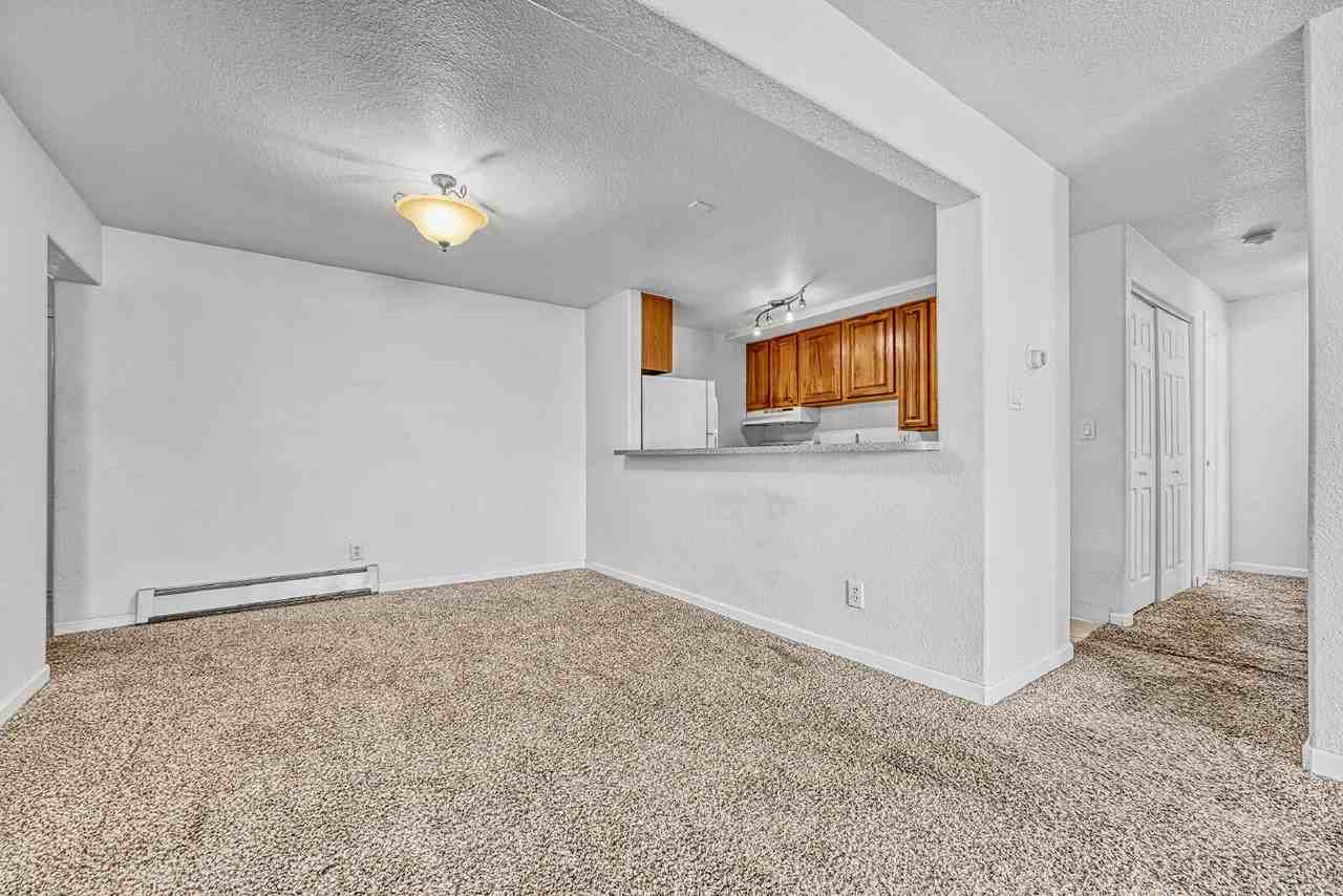 5402 Carr St - Photo 5 of 38