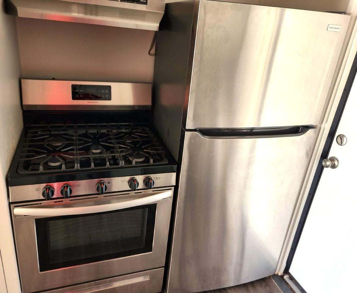 2519 E Willetta St - Photo 6 of 16