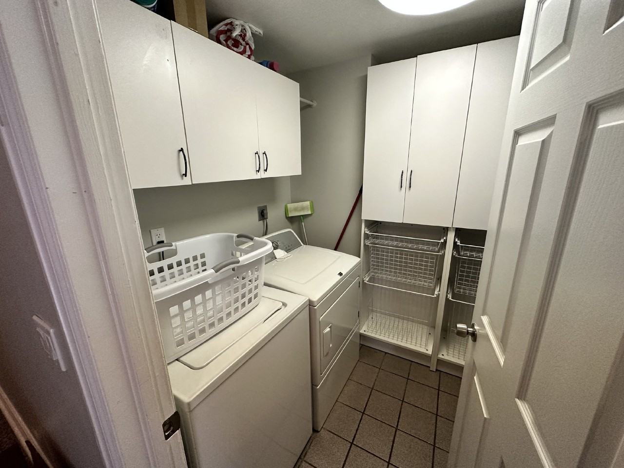 690 N Pennsylvania St Apt B-5 - Photo 7 of 37