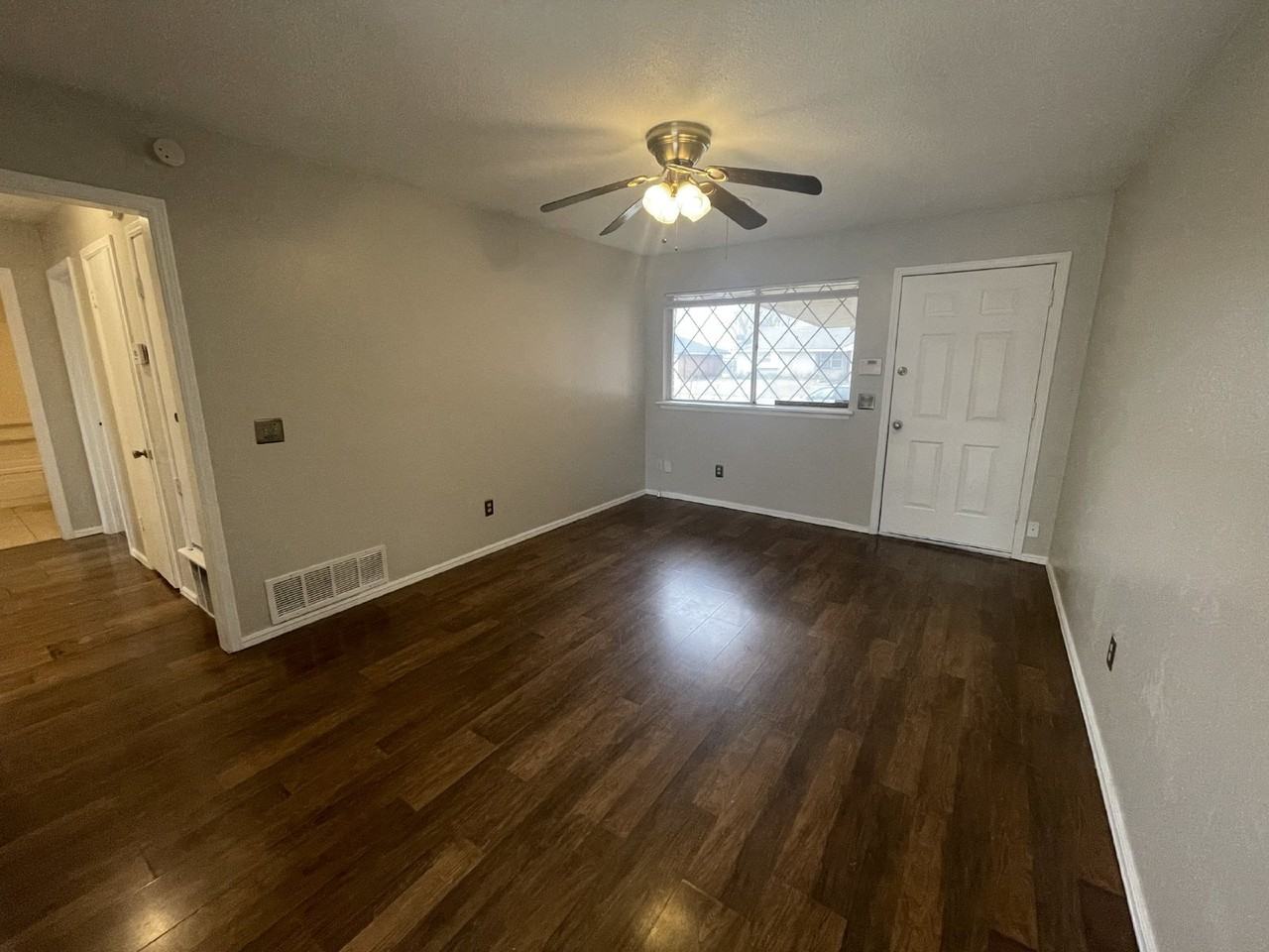 3025 Dentwood Ter - Photo 3 of 21